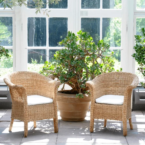 Tuinstoelen bezorgd in Sliedrecht