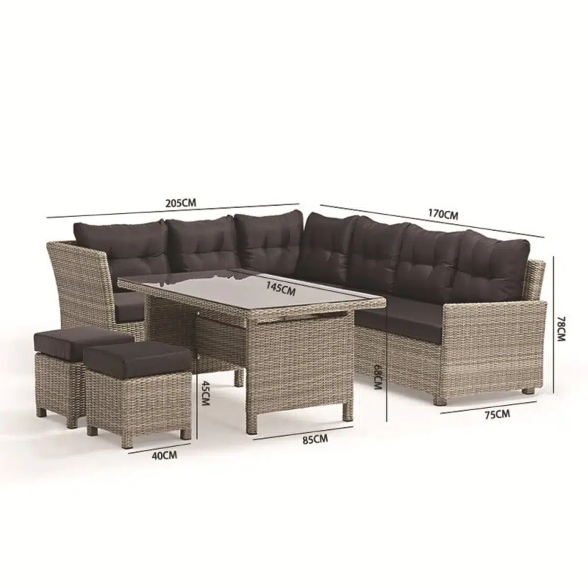 Complete rotan loungeset met exacte afmetingen, inclusief glazen tafelblad en zitkussens.