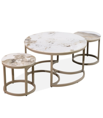 Set van ronde salontafels met keramisch tafelblad en metalen frame in beige tint.