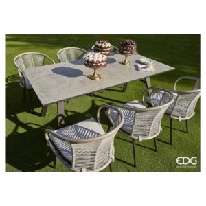 edg tuinset 6 persoons met rope stoelen en gedekte tafel buiten